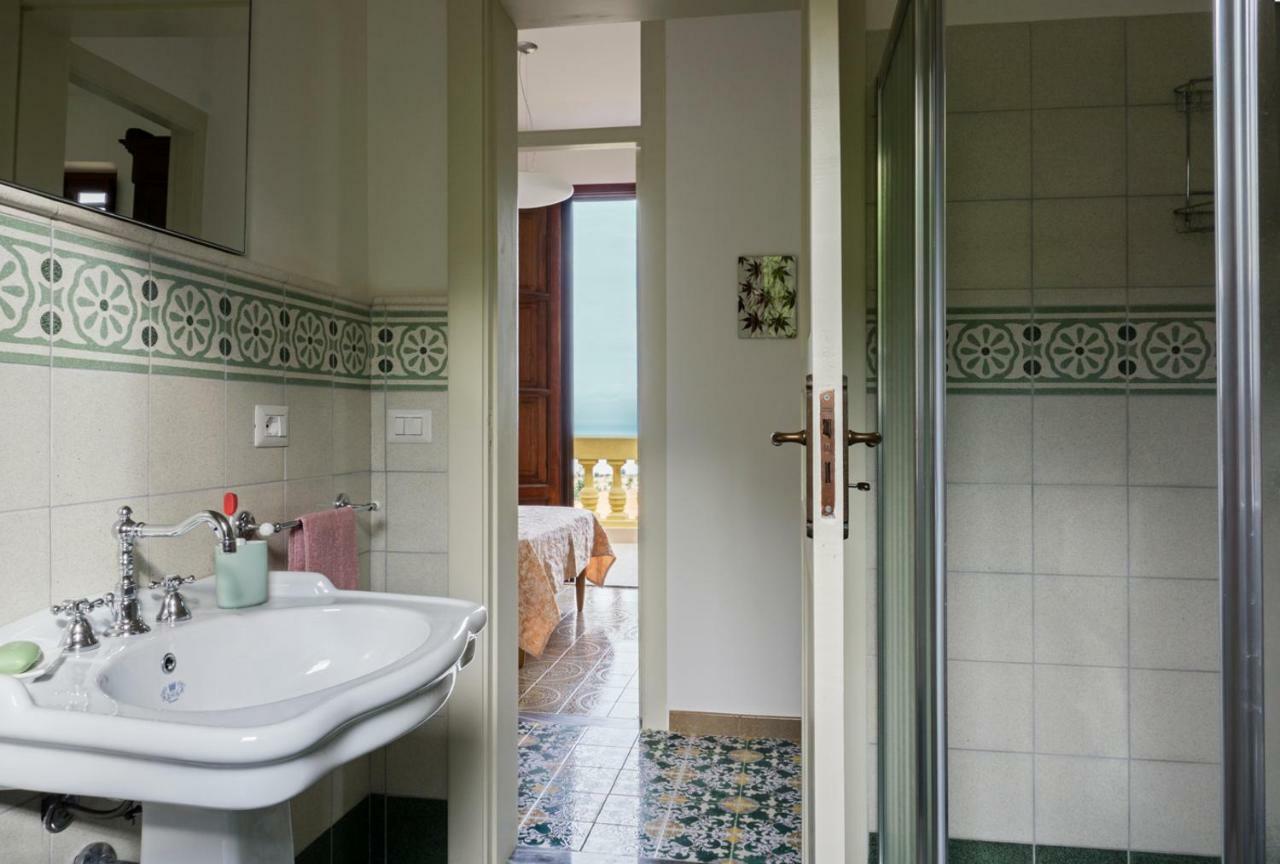 Villa Santa Lucia Чефалу Екстериор снимка